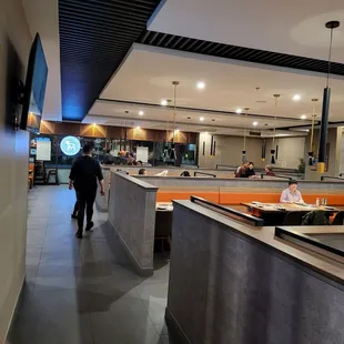 sushi and sashimi, interior