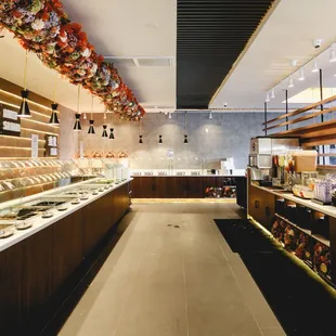 sushi and sashimi, interior