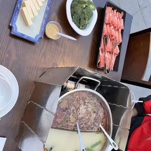 frozen tofu, angus beef and broccoli with garlic sauce.