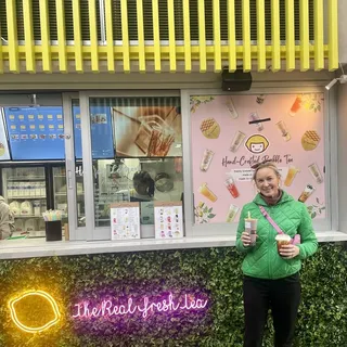 D8. Taro Milk Tea (L)