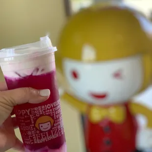 Dragon Fruit with House Cream (not Salted Cheese)