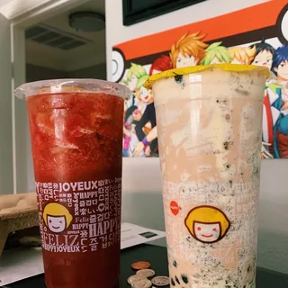 G6. Strawberry Black Tea - Cold (Large)