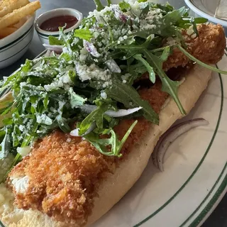 CHICKEN MILANESE SANDWICH