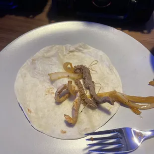 To go chicken/steak fajitas complete with (non edible) string!