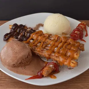 Churros + Topping + Ice cream