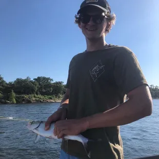Shad fishing with Happy and Serge!!