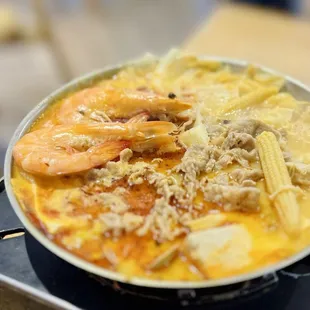 4.Thai Fusion Hot Pot Only-