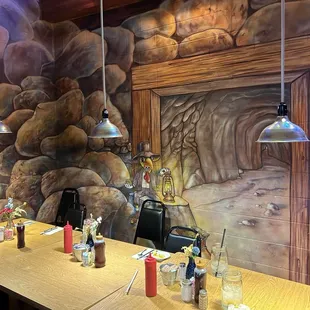 The mining room for bigger parties - love it.