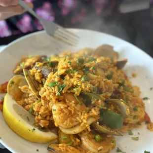 Seafood paella