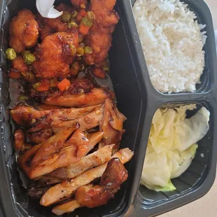 The chicken is soggy and everything is just mixed together