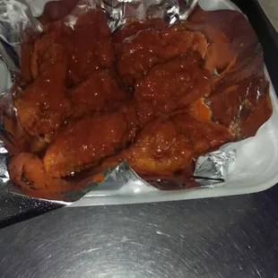 chicken wings, fried chicken wings, chicken wings and fried chicken, food, fried chicken, poultry, bbq chicken, chicken, bbq wings