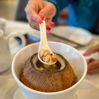Steamed Coconut Chicken Soup(D) (D)