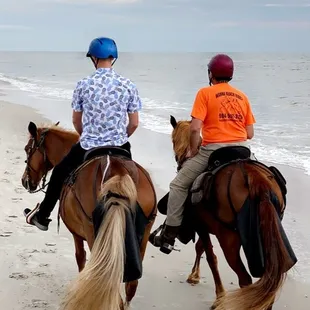 My husband riding and chatting with Stan.