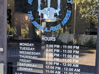 Romeo & Brewliet Tap Room & Pour House