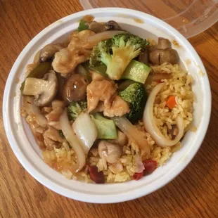 Chicken with garlic sauce lunch special