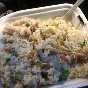 Chicken Fried Rice with egg (No soy sauce). That's all I wanted, and it sure did hit the spot. Thank you Happy Wok!