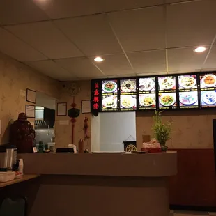 ramen and noodles, interior