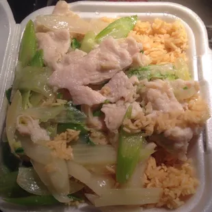 Chicken Chow Main w fried rice???