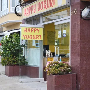 Storefront near Geary Blvd