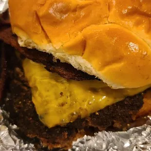 a bacon cheeseburger