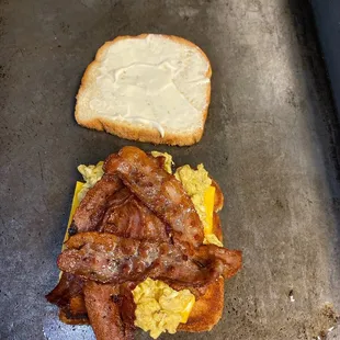a bacon and egg sandwich