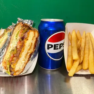 Crispy chicken sandwich