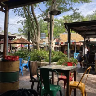 Seating area and pick up windows.