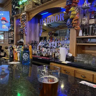 Harbor Bar & Restaurant