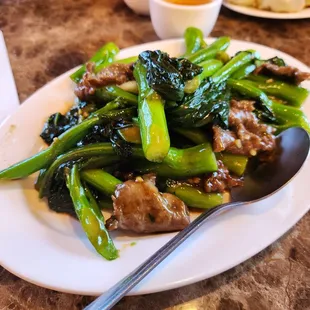 Beef with Chinese broc