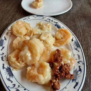 Honey Walnut Prawns