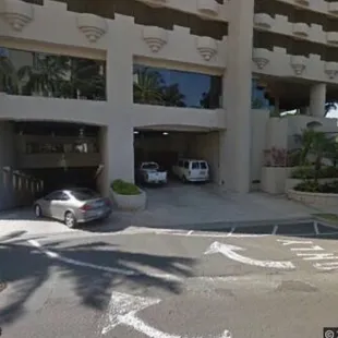 Harbor Court Parking Structure