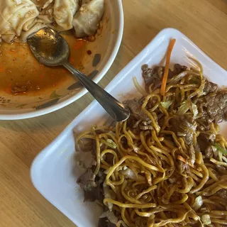 44. Beef Chow Mein 44.