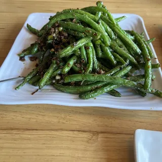 76. Sauteed Beef With Hot Sauce 76.