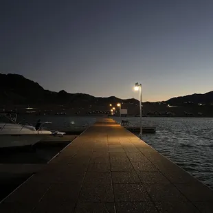 Dock leaving restaurant