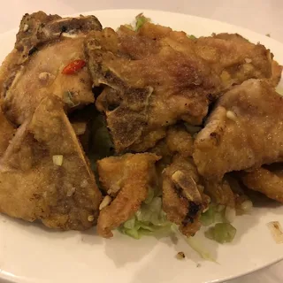 Baked Pork Chop with Salt & Pepper 招盐骨