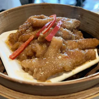 Steamed Chicken Feet with Black Bean Sauce