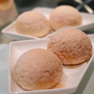 Baked BBQ Pork Buns with Crunchy Sugar Crust