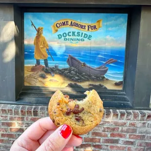 Tip: Mobile order their popular chocolate chip cookies to avoid having to wait in line.
