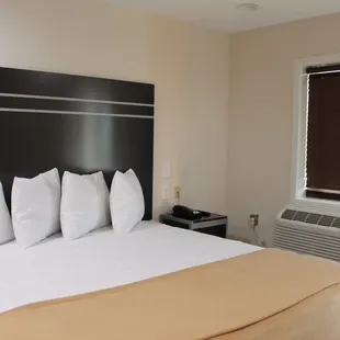 Harbour Inn Hotel - Rockport Texas Hotels/Motels located on Austin Street near the Harbor.