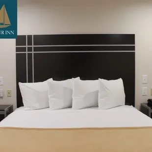 Harbour Inn - Executive Suites  #HotelsMotels #RockportFulton #RockportTX #RockportBeach #BigBlueCrab #RockportHarbor #WineryByTheBay