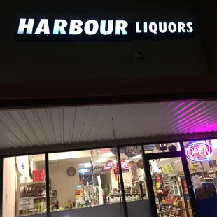 the front of a liquor store