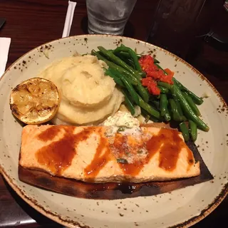 Grilled Norwegian Salmon