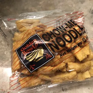 Chow mein noodles