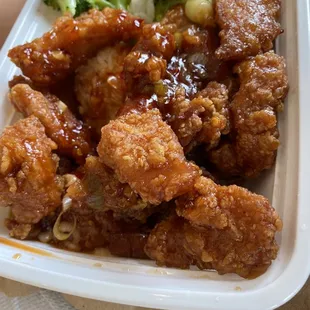 General tso&apos;s white meat chicken