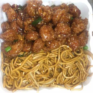 Garlic fried Shrimps with Lo Mein
