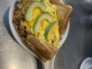 Braves Breakfast and Grill Restaurant