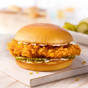 food, chicken wings and fried chicken