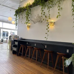 Whoever decorated this place...come to my home please!!