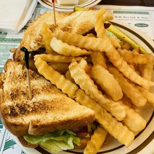 BLT and fries!