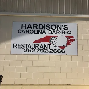 Hardison's bbq sign!